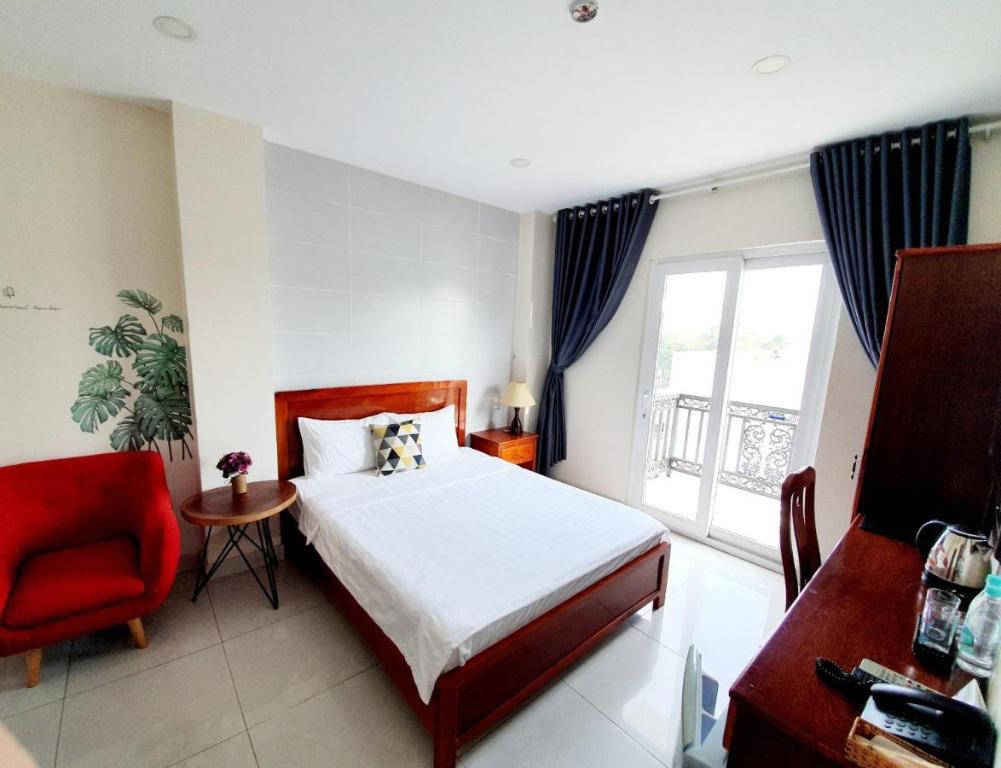 Khách sạn Minh Khuê, Vĩnh Long