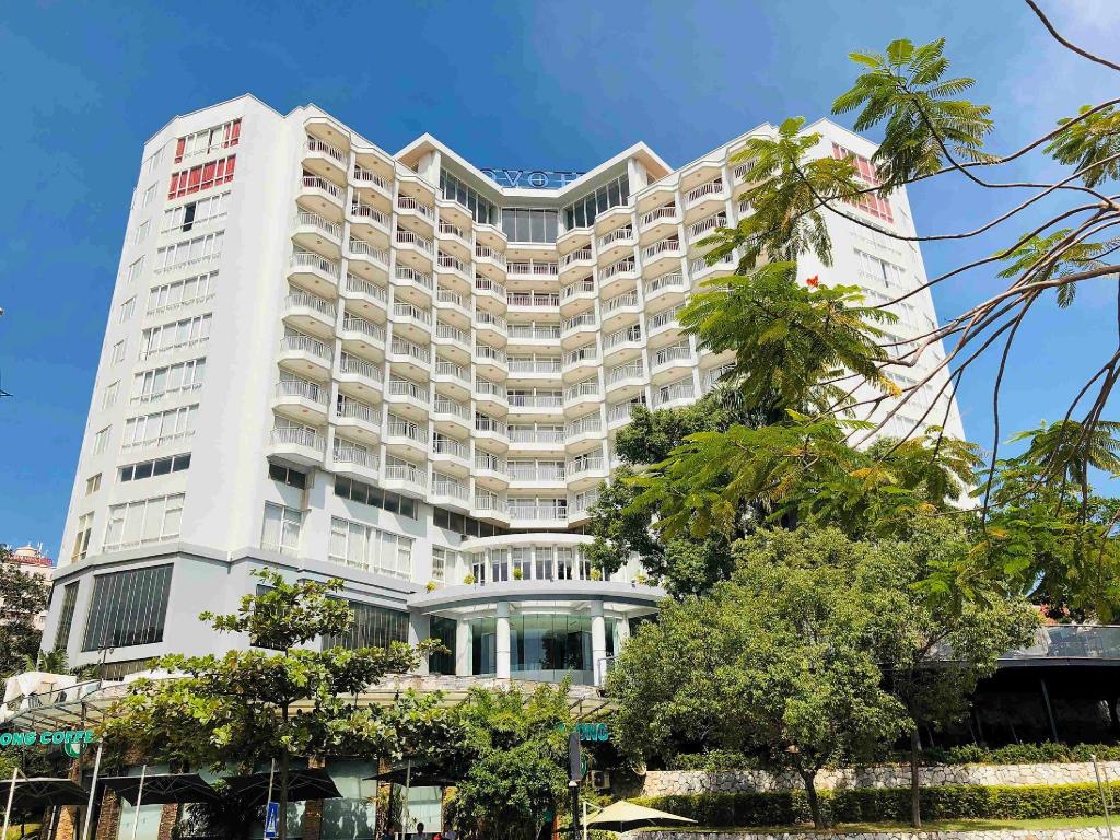 Khách sạn Novotel Hạ Long