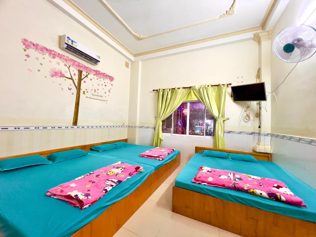 Nhà Nghỉ Tấn Tài