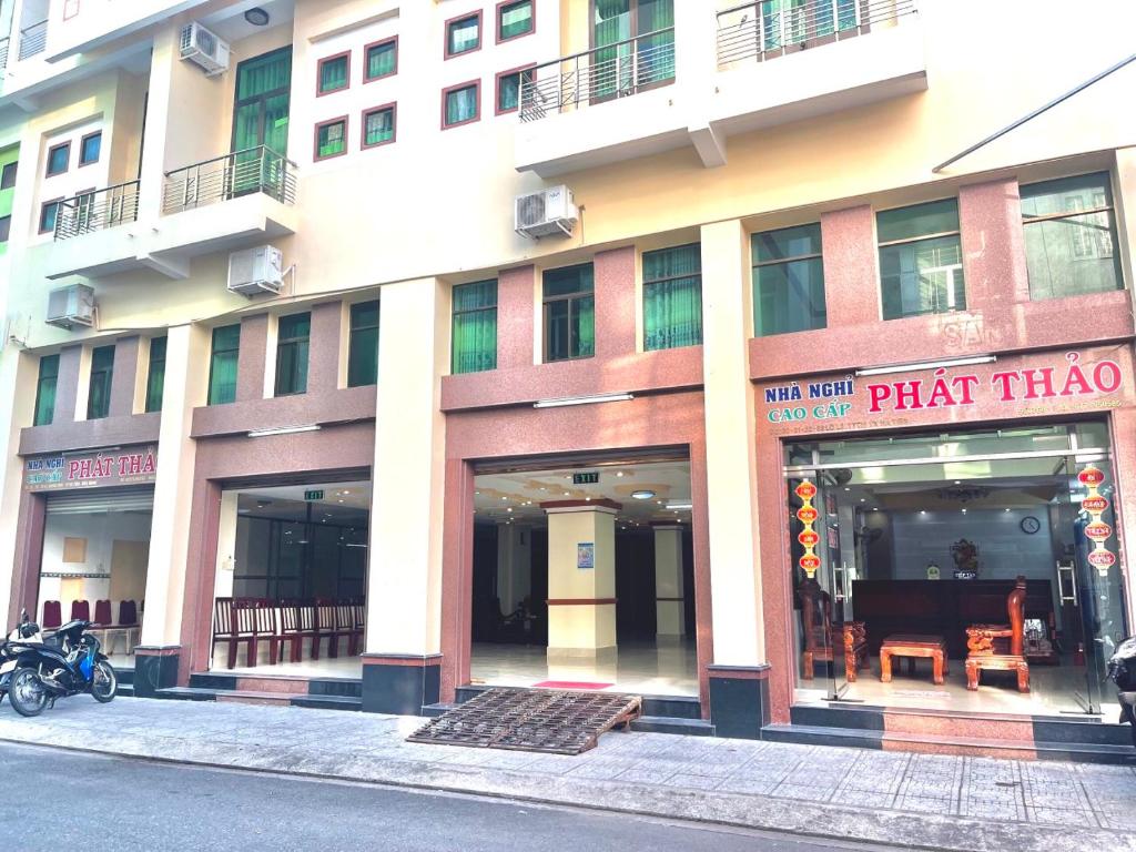 Nhà nghỉ Phát Thảo