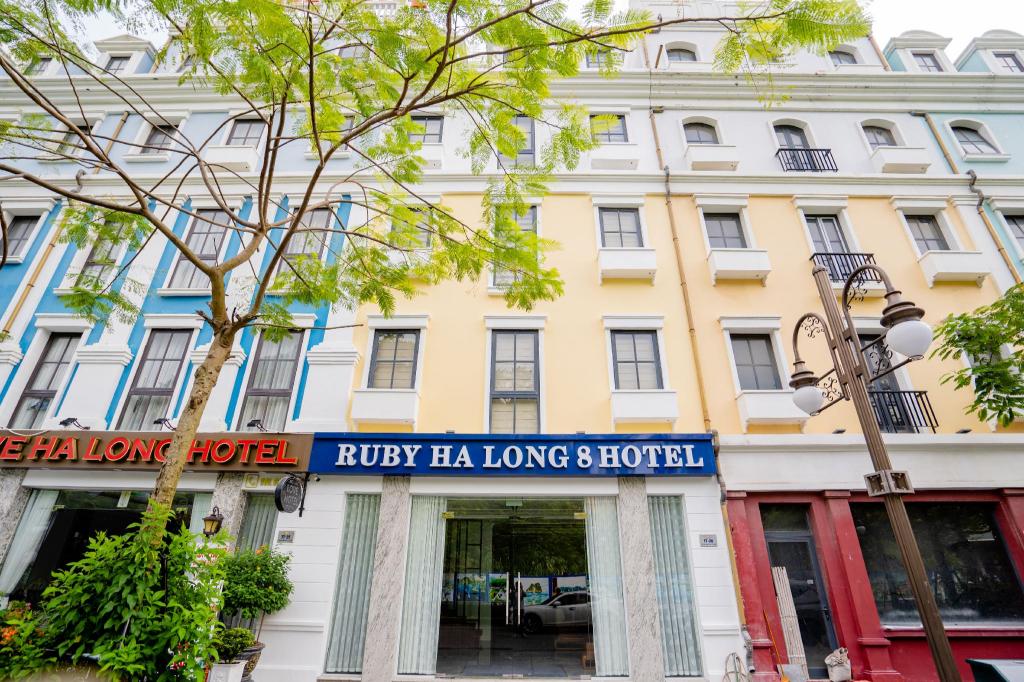 Ruby Hạ Long 8 Hotel