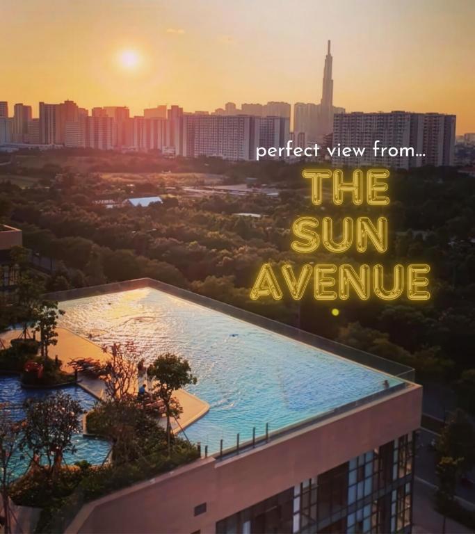 The Sun Avenue – Lalaland & Chill Sky Pool