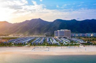 Wyndham Garden Sonasea Van Don