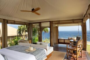 ARNA Suites and Ocean Lounge