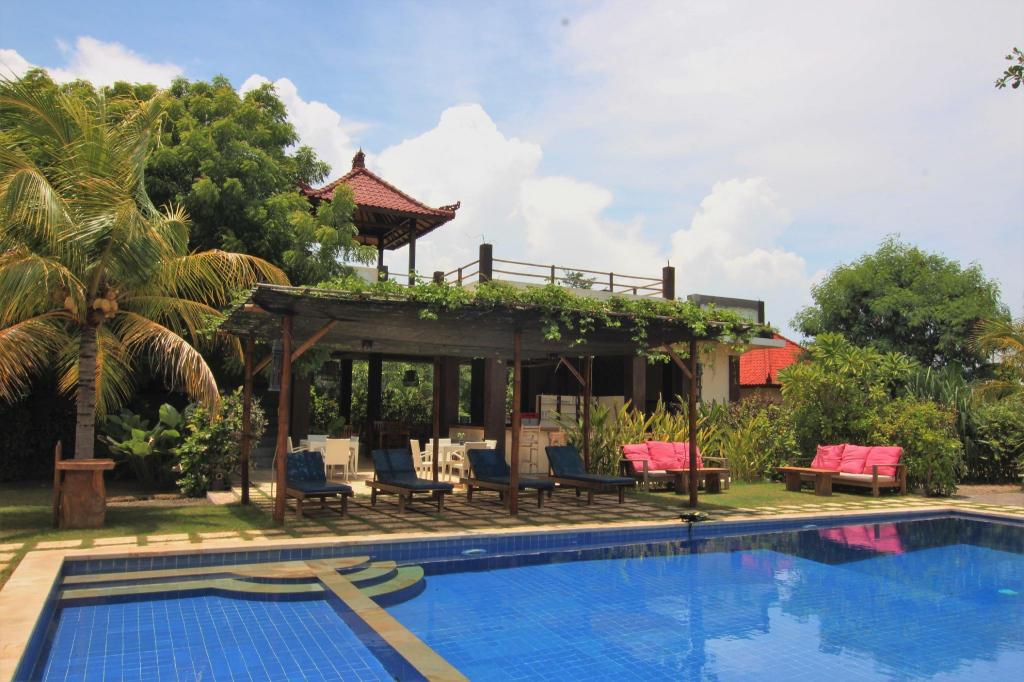 Batu Ampar ECO Resort Menjangan