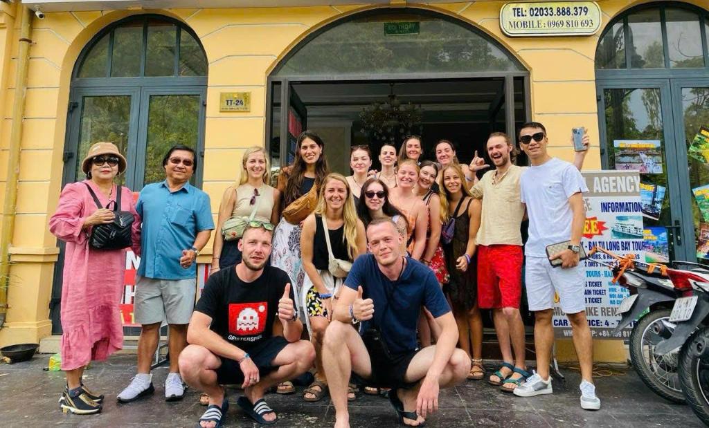 Bích Ngọc Hotel Quan Lạn