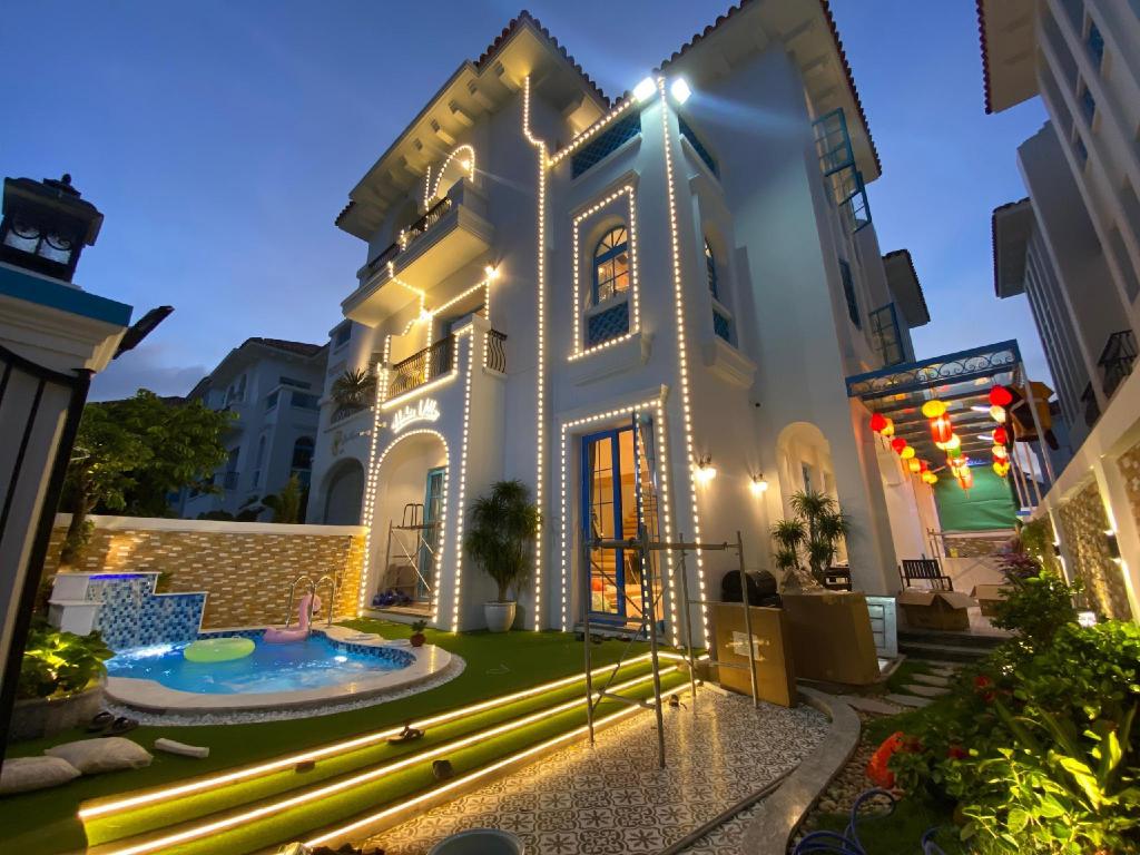 Habis Villa HaLong