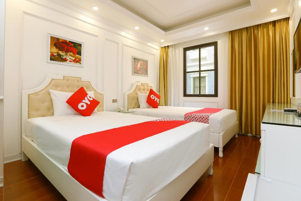 Khách sạn Bài Thơ