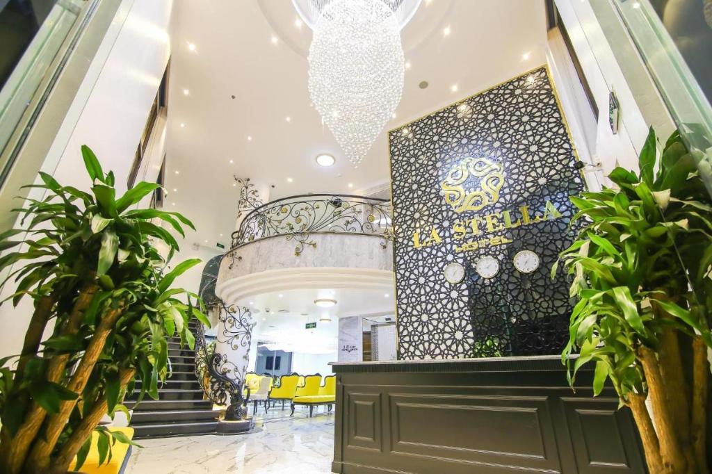 Khách sạn La Stella