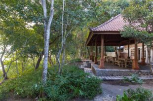 Menjangan Eco Lodge