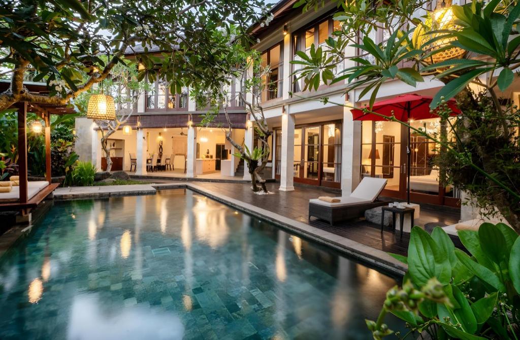 Villa Pulung Jimbaran by Nakula