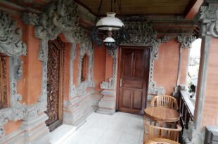 WAH TEJA HOMESTAY