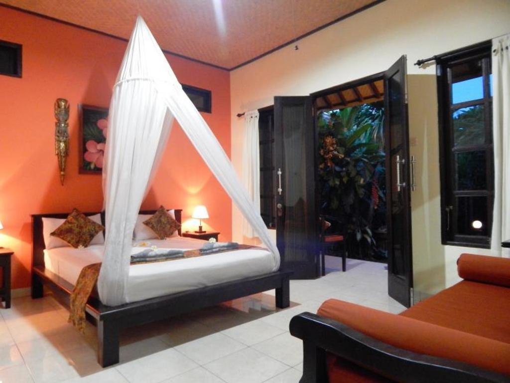 Giri Sari Guest House Pemuteran