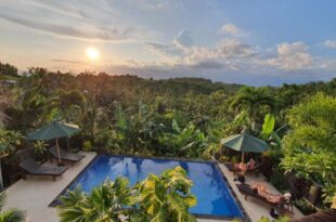 Kelingking Sunset Point