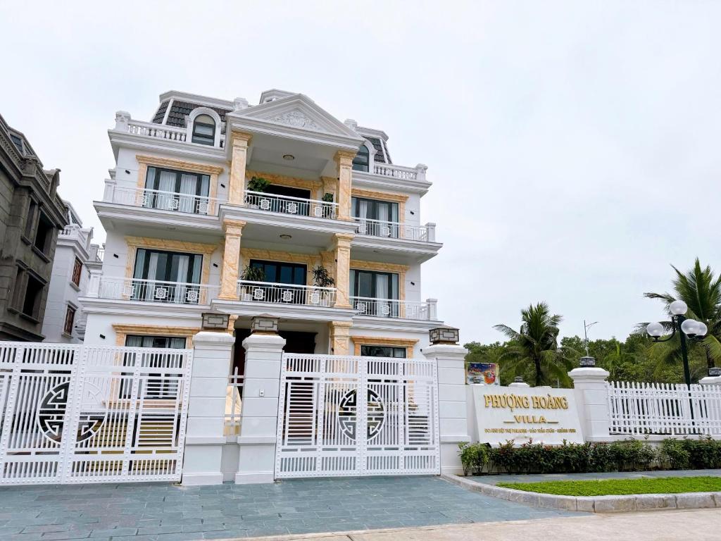 Phượng Hoàng villa