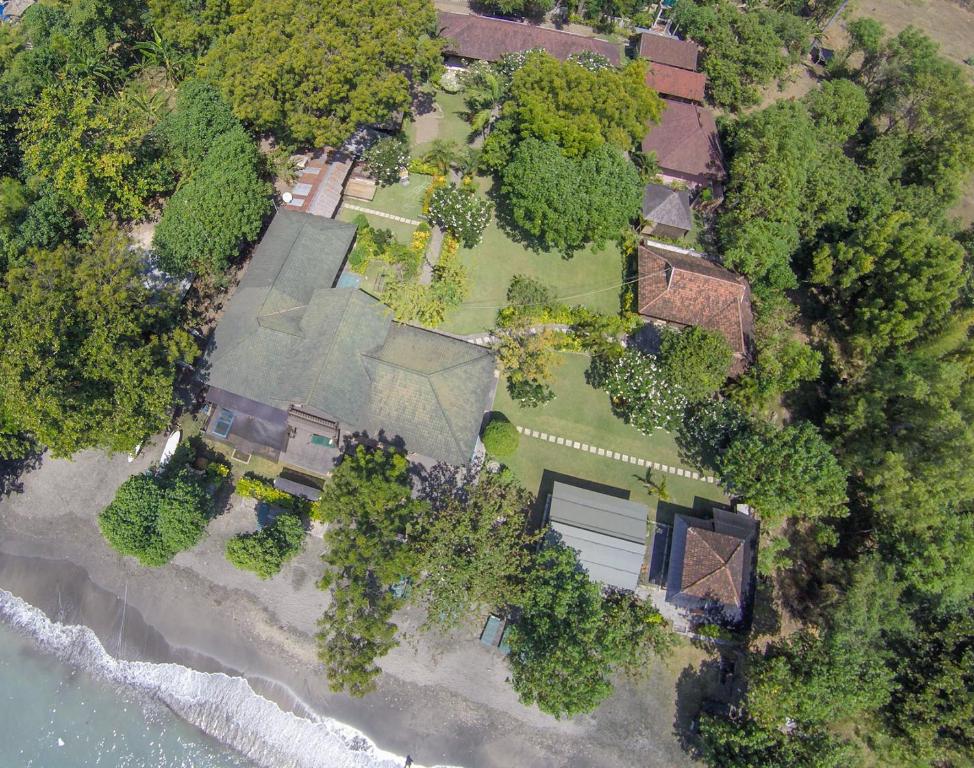 Reef Seen Divers’ Resort