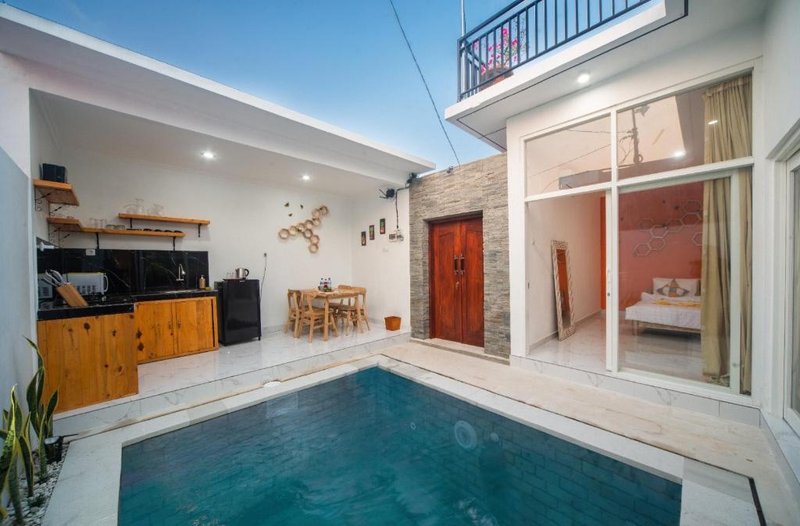 2BR private villa roof top sunset & vineyard view