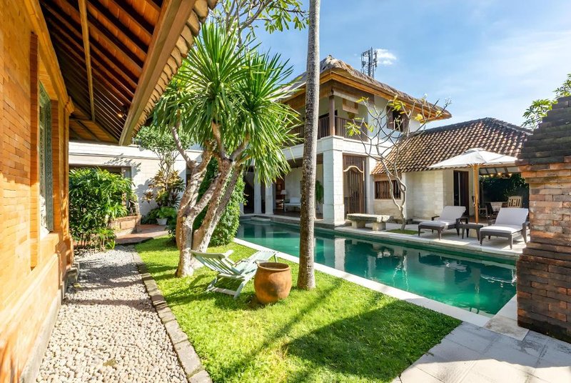 Angsa Villa Sanur by Nakula