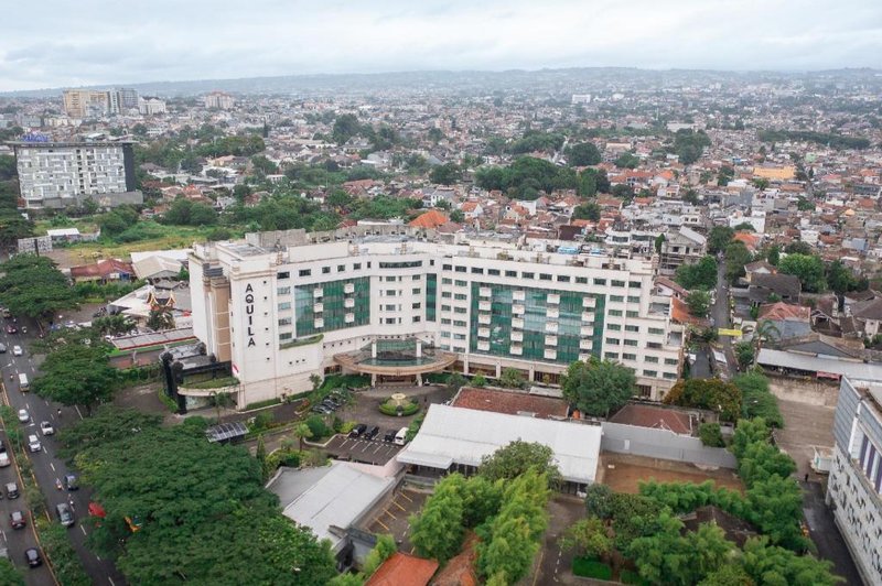 ARTOTEL Suites Aquila Bandung