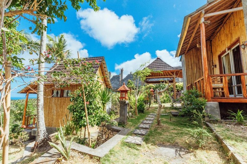 Atuh Forrest Cottage