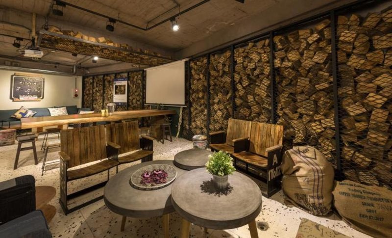 Beimen Wow Poshtel