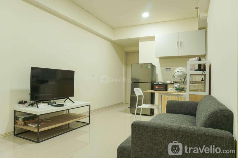 Brand New and Modern 2BR Meikarta Apartment By Travelio