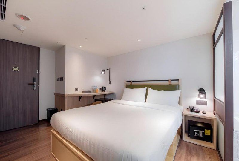 City Suites – Main station