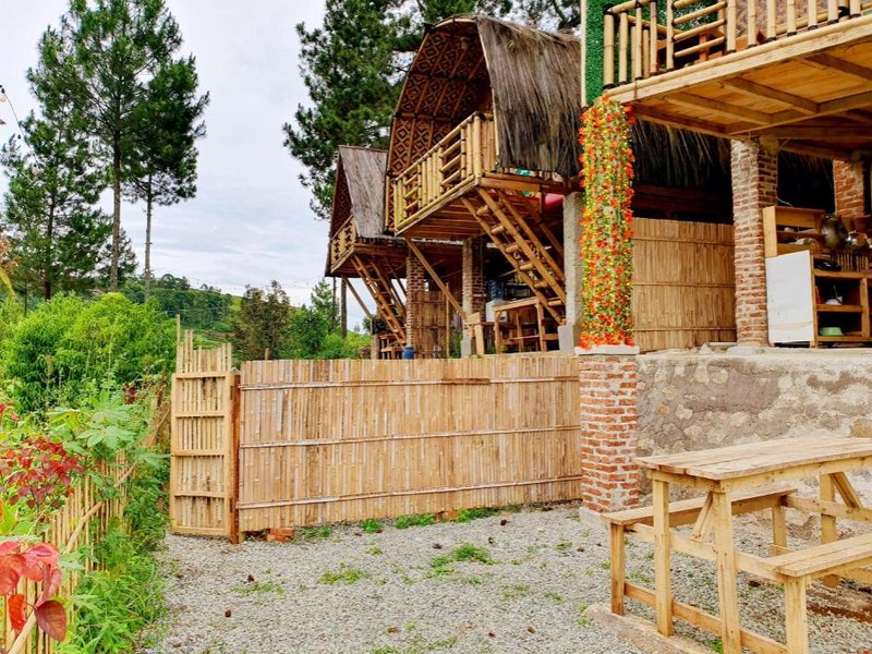 Ciwidey Jungle Villa