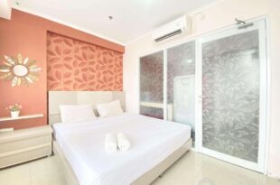 Comfy 1BR at Gateway Pasteur Apartment By Travelio
