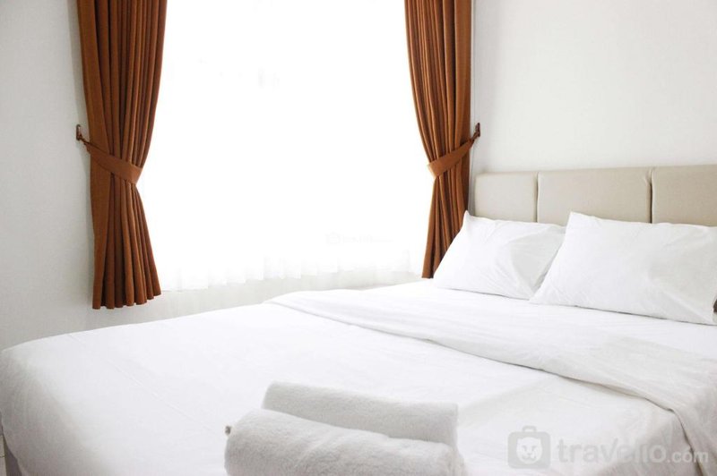 Cozy 2BR Apartment @ Newton Residence By Travelio