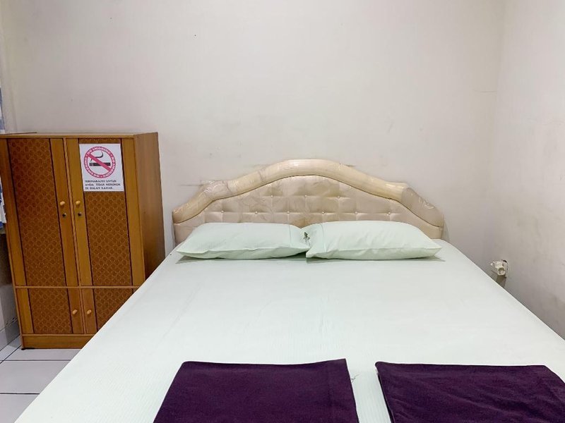 Cozy Homestay Mitra RedDoorz Bandung