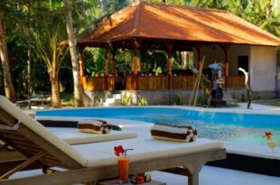 Crystal Bay Villa & Residence