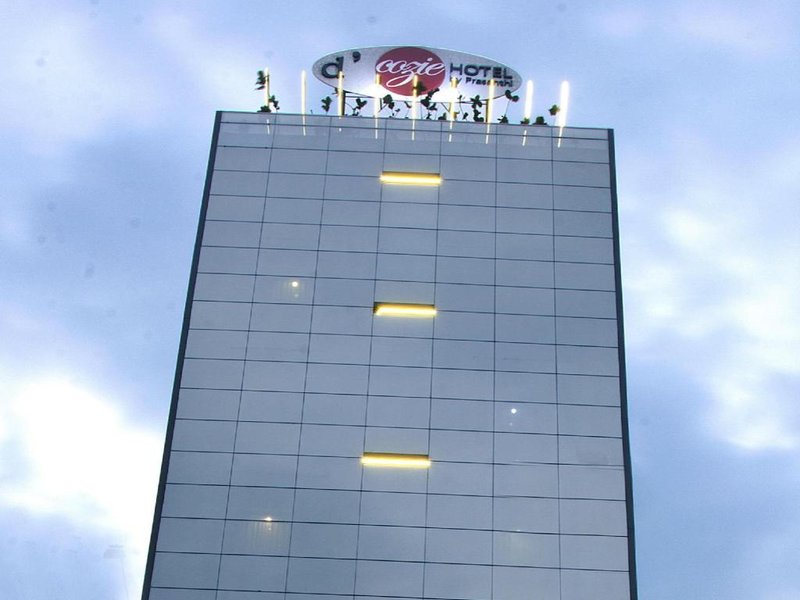 Dcozie Hotel