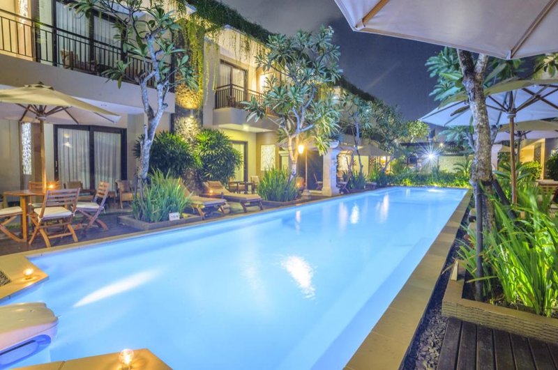 D’Penjor Seminyak Hotel