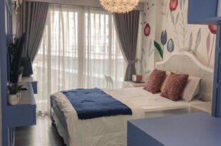 Gateway Pasteur Apartment by Secret Rooms