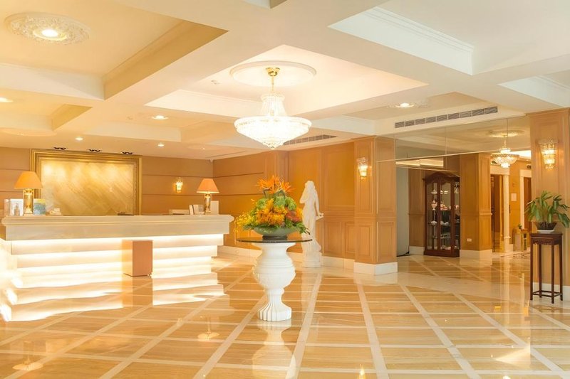 Grand Pleasure Spring Hotel