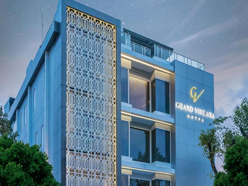 Grand Viveana