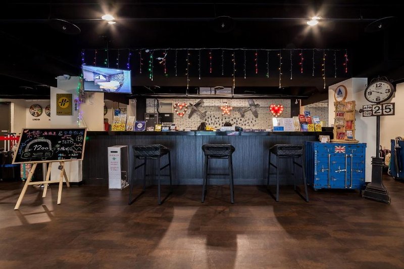 Hotel Fun – Linsen