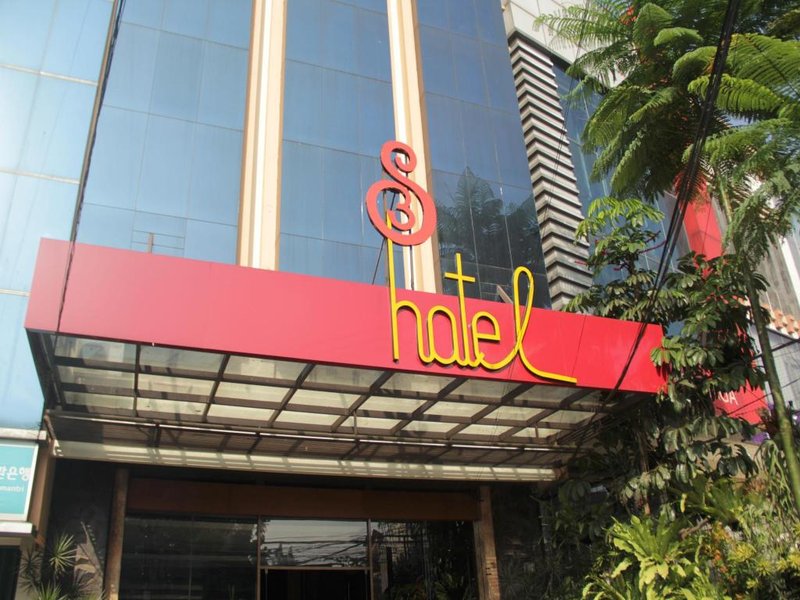 Hotel S3 Setrasari