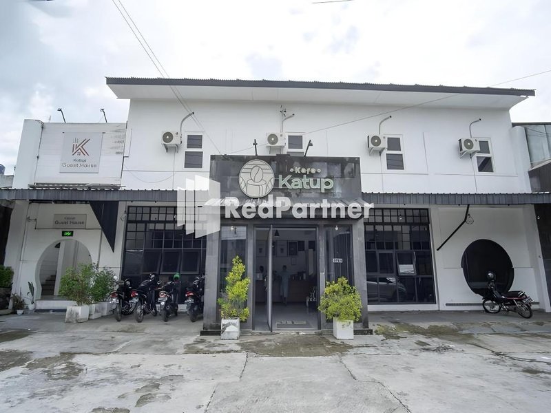 Katup Guest House Syariah Mitra RedDoorz