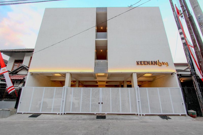 Keenan Living Perumnas