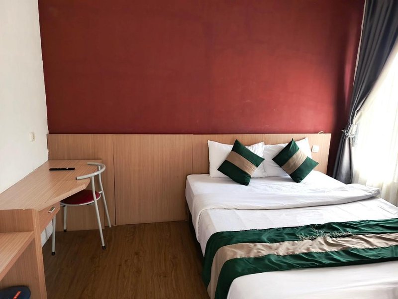 Khanza Costel Syariah