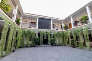 Khatarina Female Residence