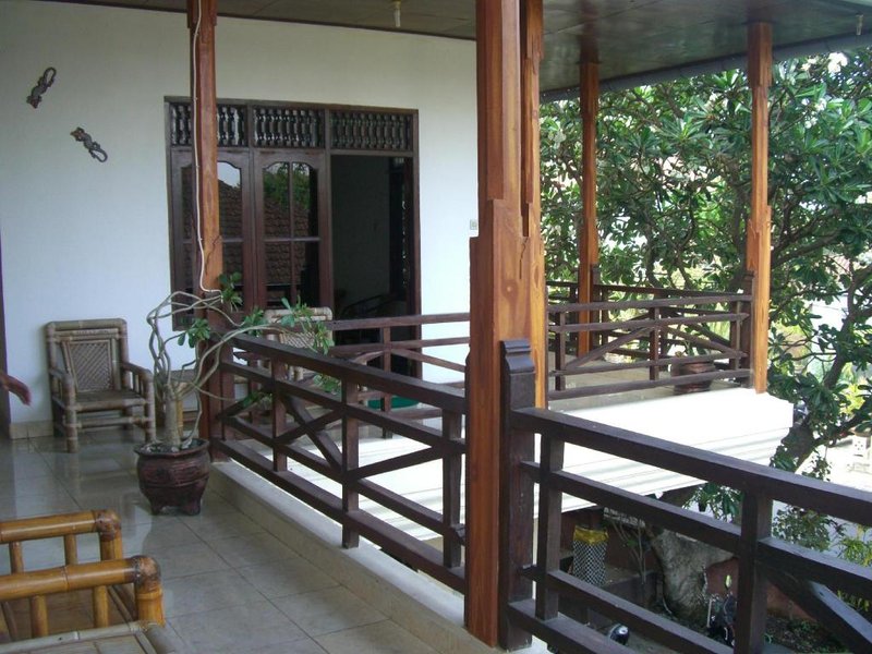 Matahari Tulamben Guesthouse