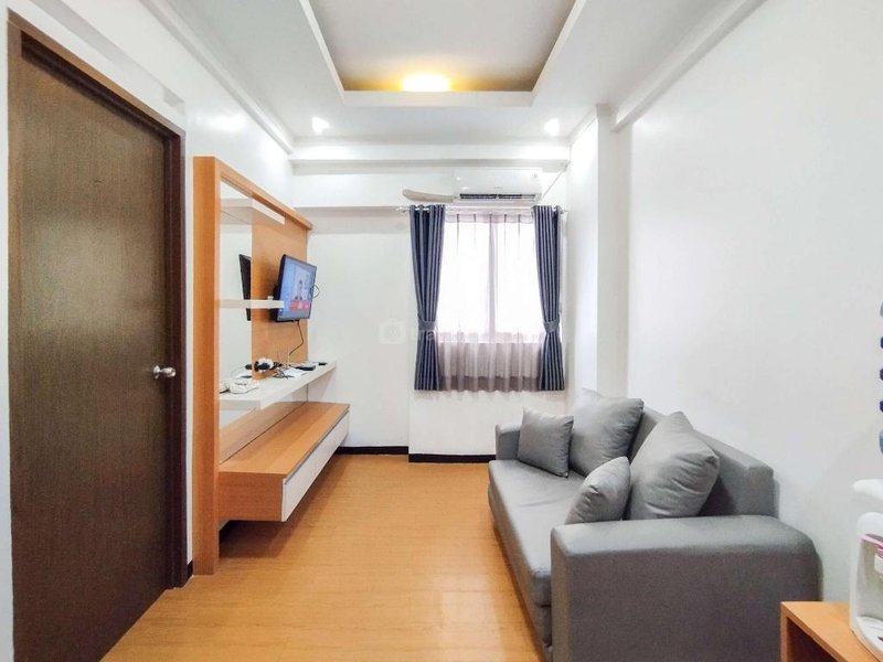Modern 2BR at Apartment Suites @Metro By Travelio