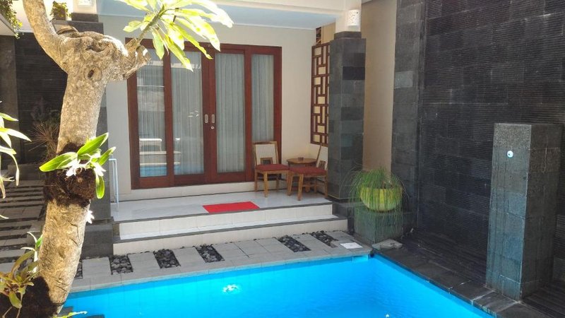 Nyaman Guest House