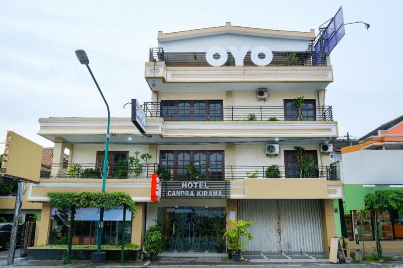 OYO 206 Hotel Candra Kirana