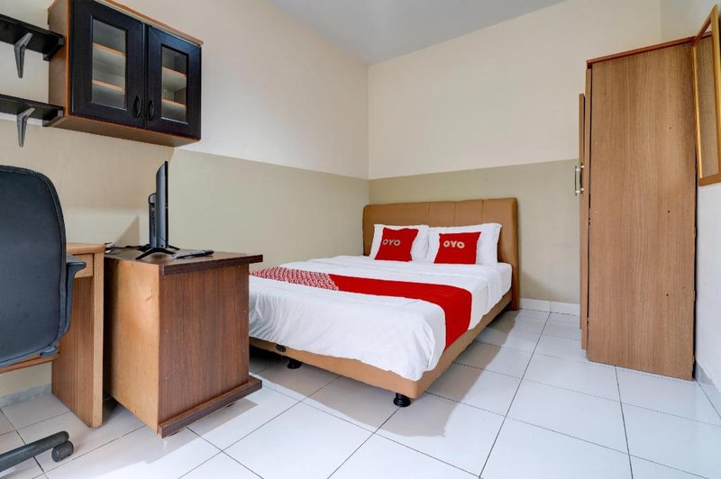 OYO 93358 Sukamulya Homestay