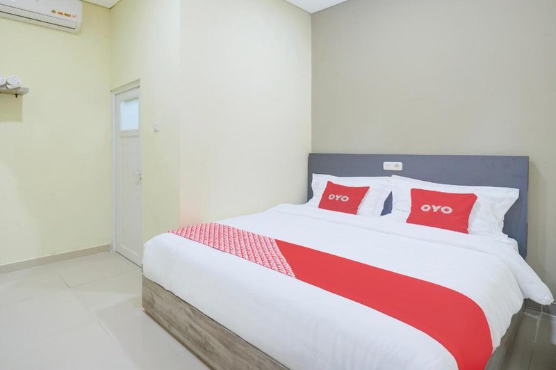 OYO 94494 Krekot Residence Pasar Baru