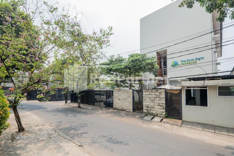 Palm Eight Mitra RedDoorz